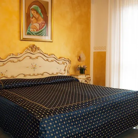 Hotel Confine Colà