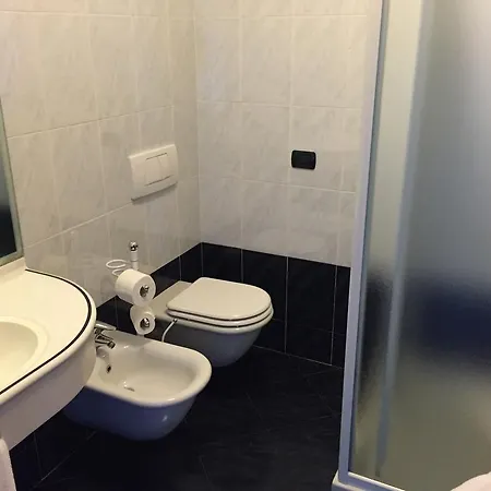 Confine Hotel Colà