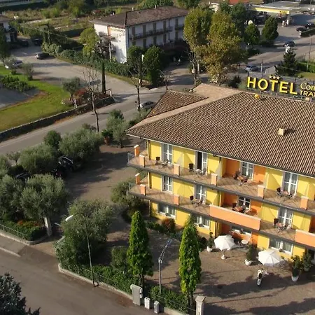 Confine Hotel 3*